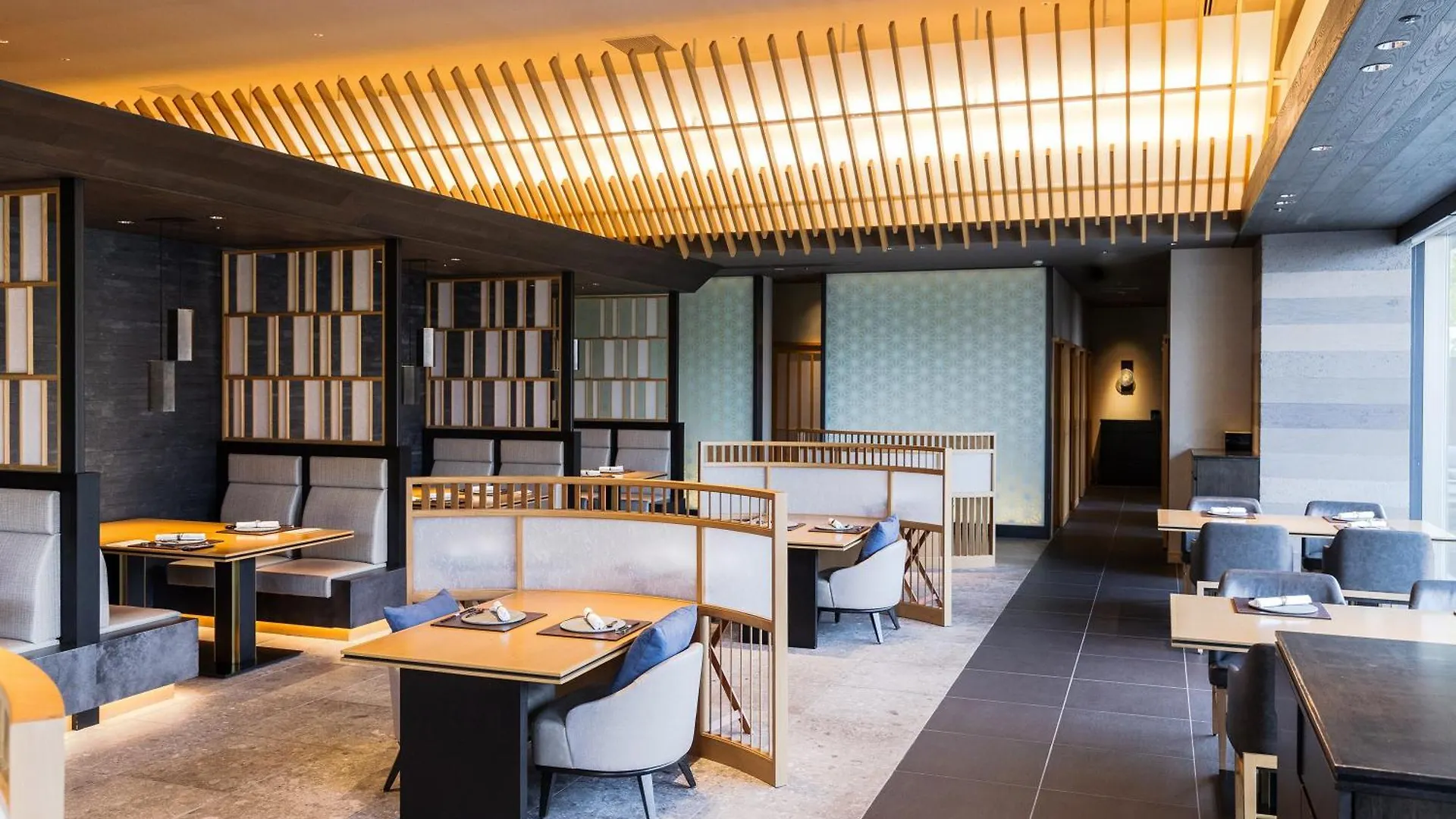 Ryokan Hotel Hakone Gora Karaku