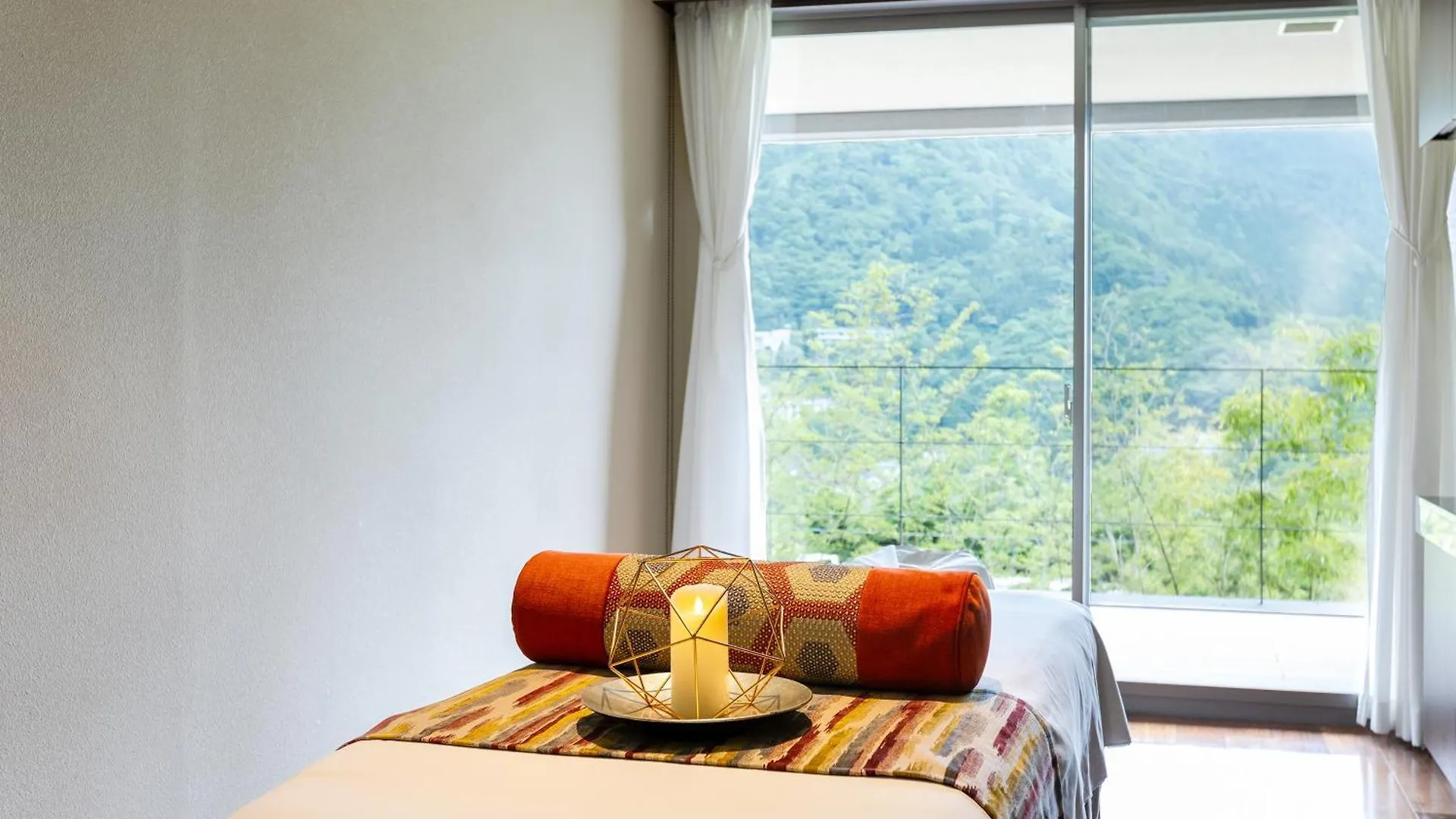 Hotel Hakone Gora Karaku Ryokan